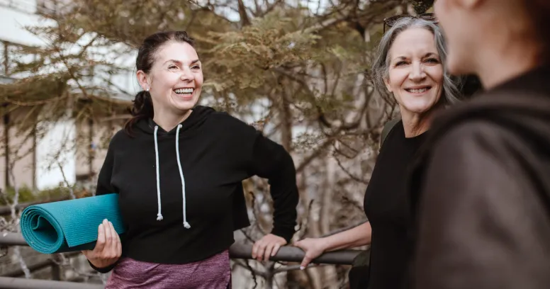 Support group helping motivate intermittent fasting success with positive encouragement