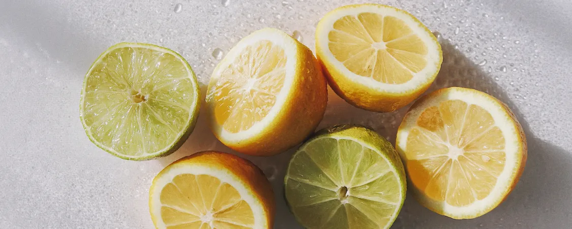 Lemon water health benefits during intermittent fasting for immune system and hydration